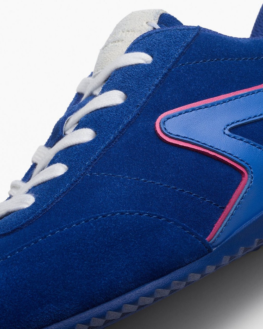 Ultra Slim Retro Runner Sneakers Ultramarine Suede - Image 6