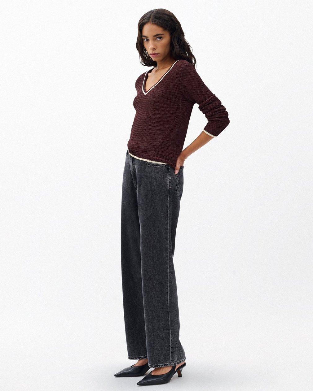 Costi V-Neck Sweater Chocolate Brown - Image 3