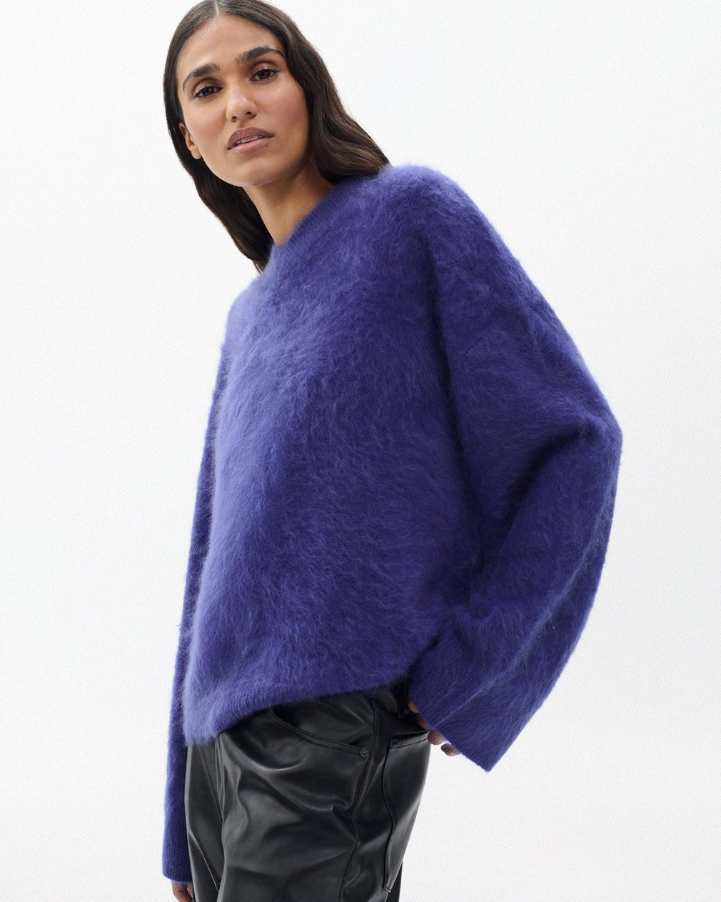 Jada Brushed Cashmere V-Neck Sweater Dark Blue