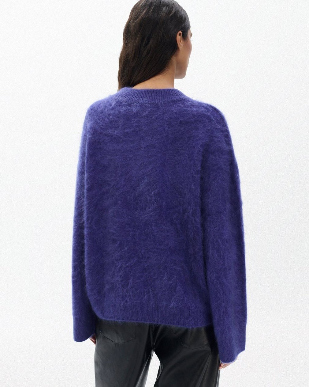 Jada Brushed Cashmere V-Neck Sweater Dark Blue - Image 6