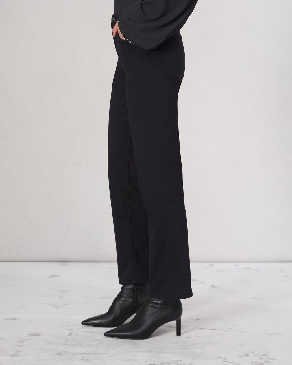 Flexi Harlow Straight Jean Black - Image 4