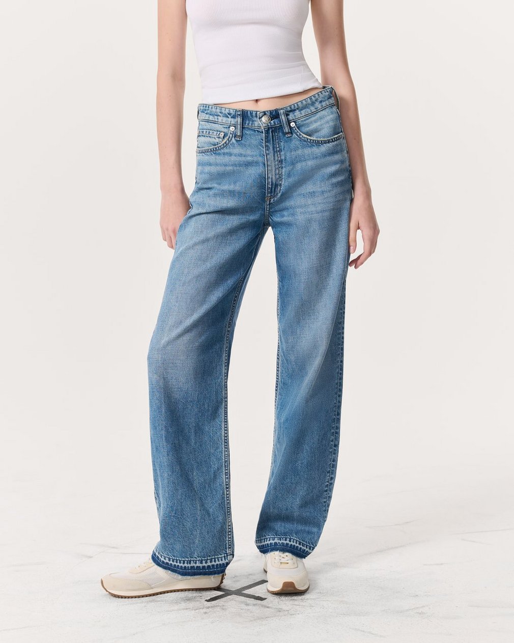 Featherweight Logan Wide-Leg Jeans Orian - Image 3