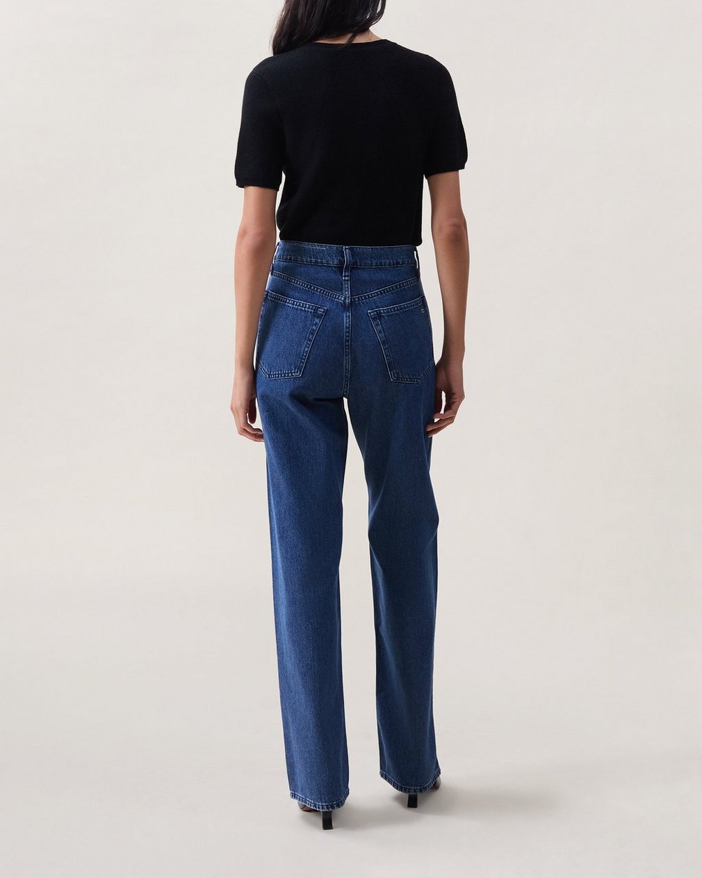 Shannon Relaxed Straight Jeans Newnan - Image 2