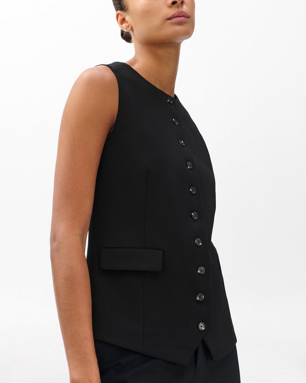 Irina Long Vest Black - Image 4