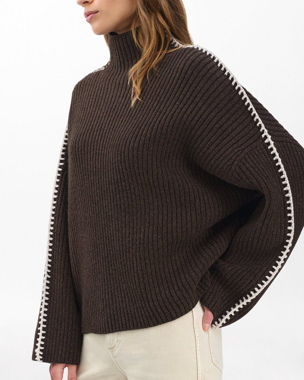 Ingrid Wool Turtleneck Brown - Image 5