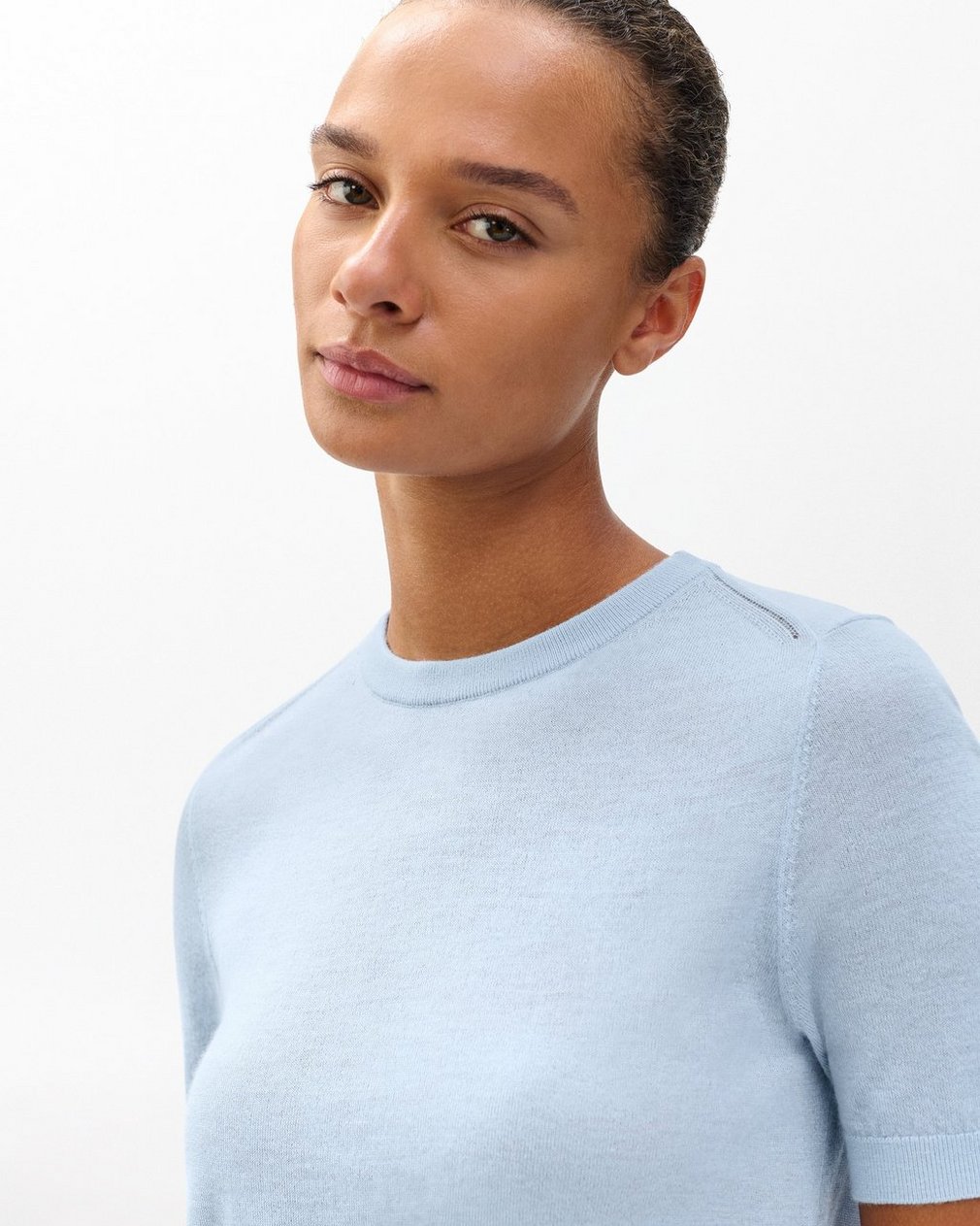 Adeline Lightweight Cashmere T Shirt Light Blue - Image 4