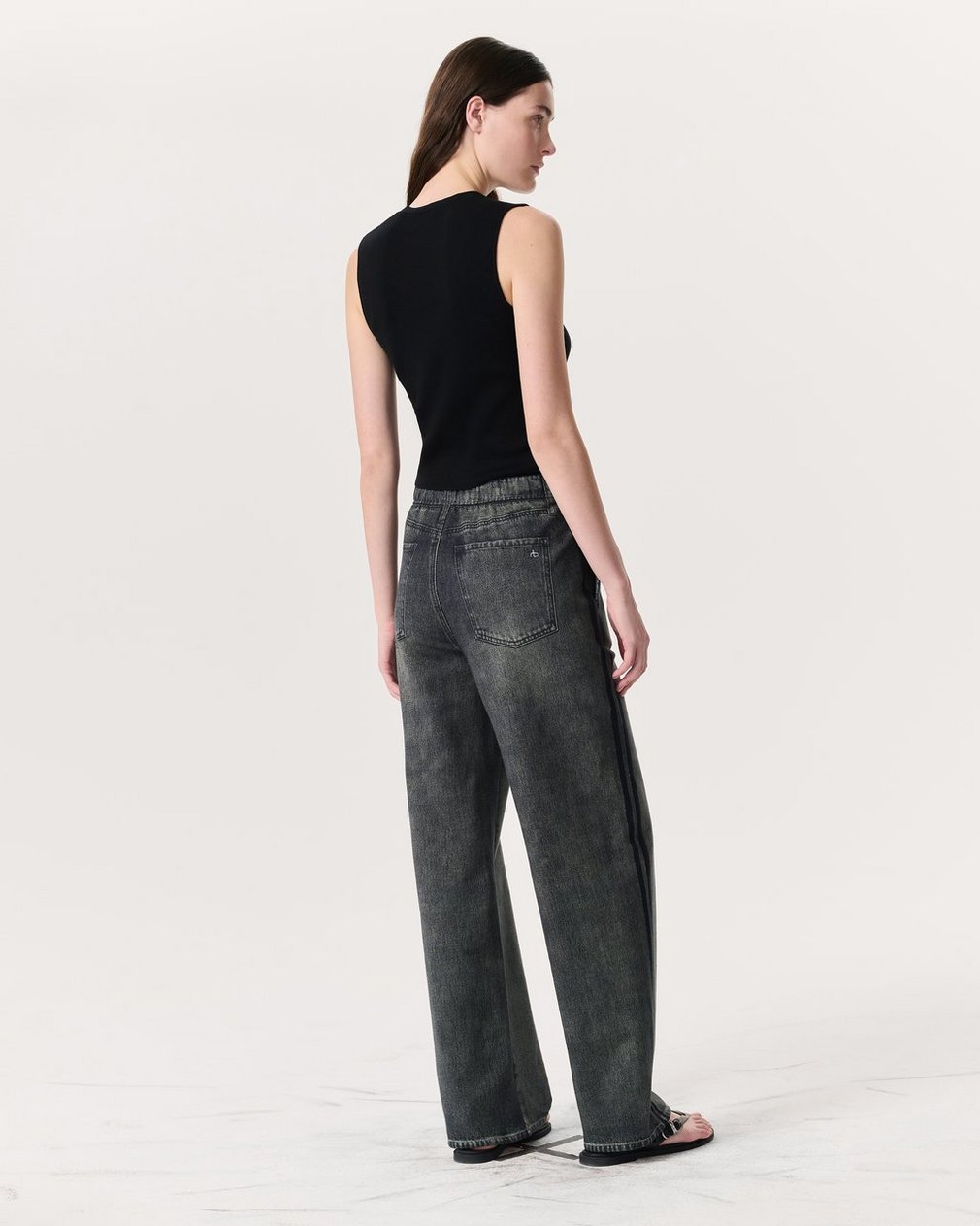 Ella Merino Wool-Blend Sweater Vest Black - Image 5