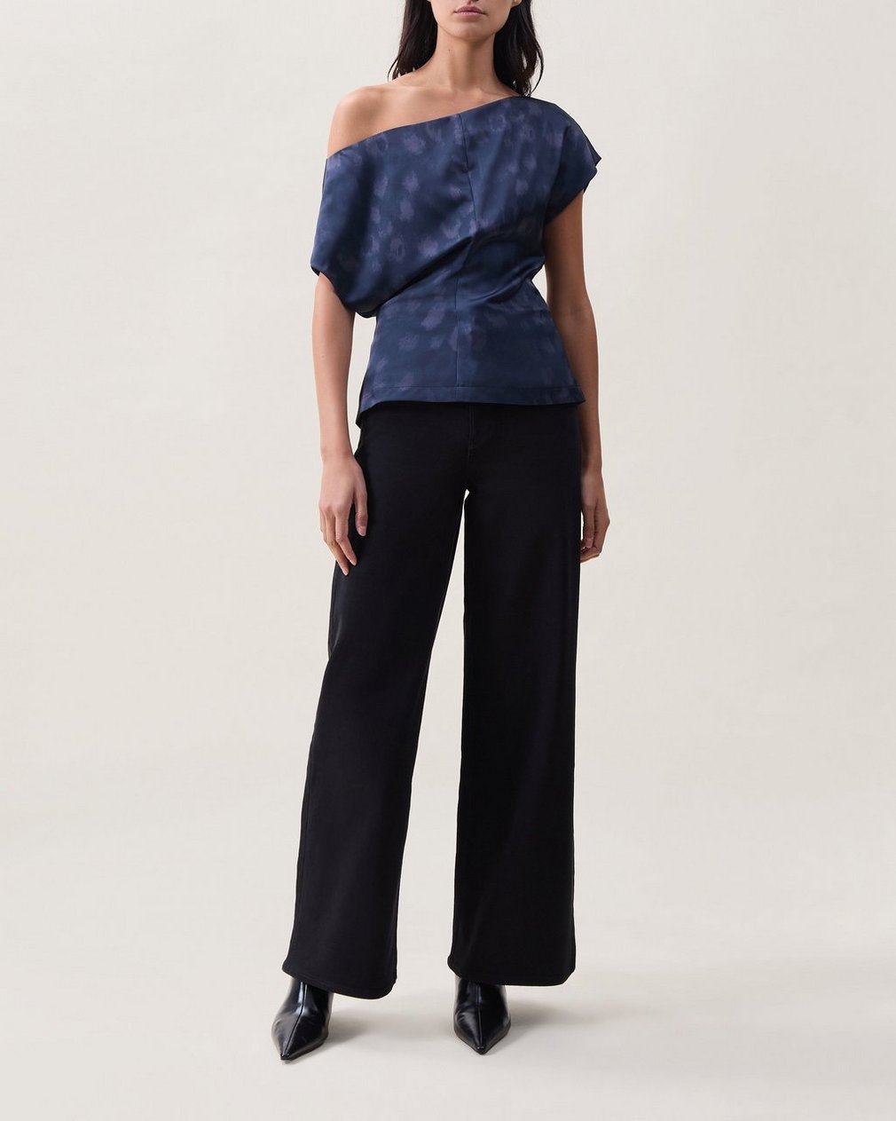 Evelyn Satin Top Navy Leopard
