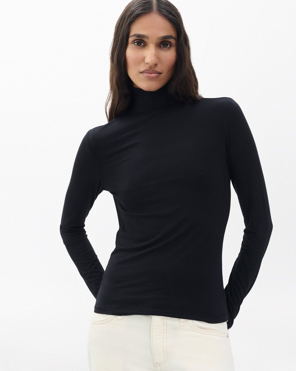 Luca Turtleneck Black - Image 5