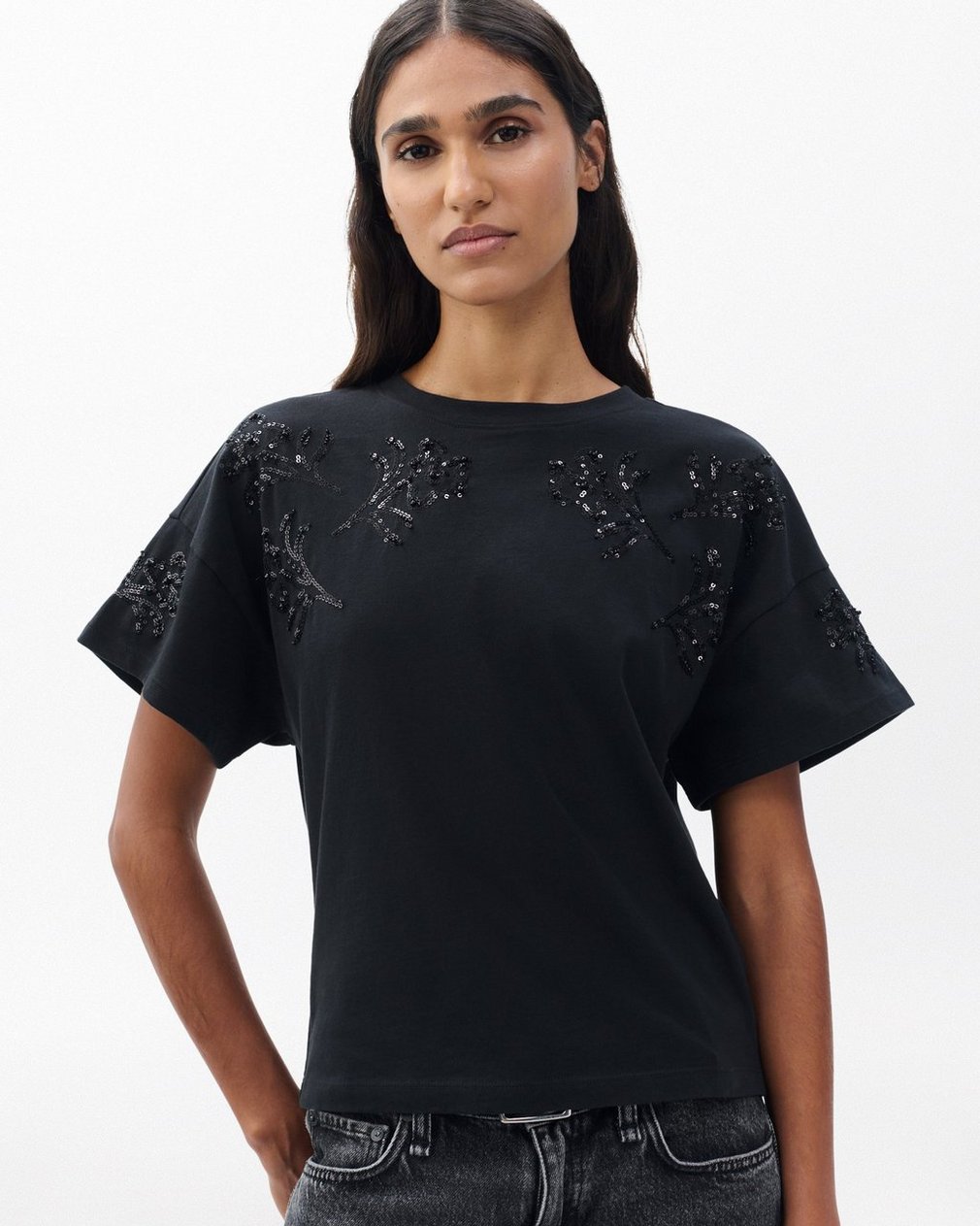 Kelly Boxy Beaded Floral T Shirt Black