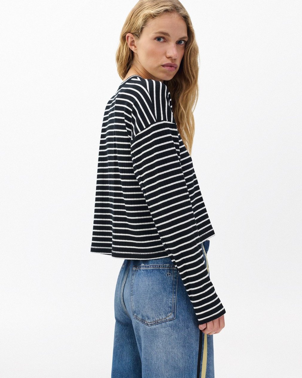 The Knit Striped Long-Sleeve T Shirt Black Multi - Image 6