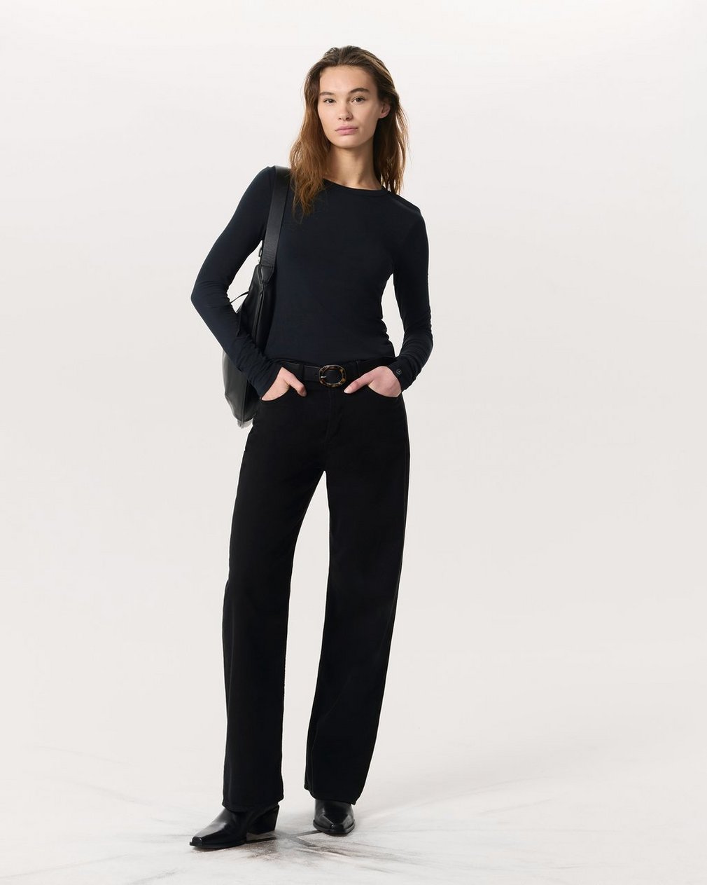 Luca Long Sleeve T Shirt Black - Image 4