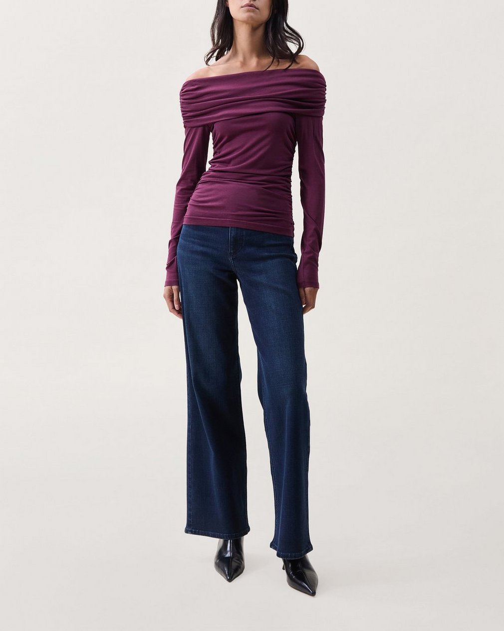 Lucy Off-Shoulder Ruched Top Dark Berry