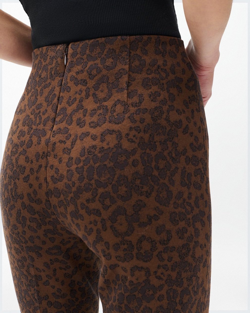 Irina Leopard-Print Kick Flare Pants Leopard - Image 3
