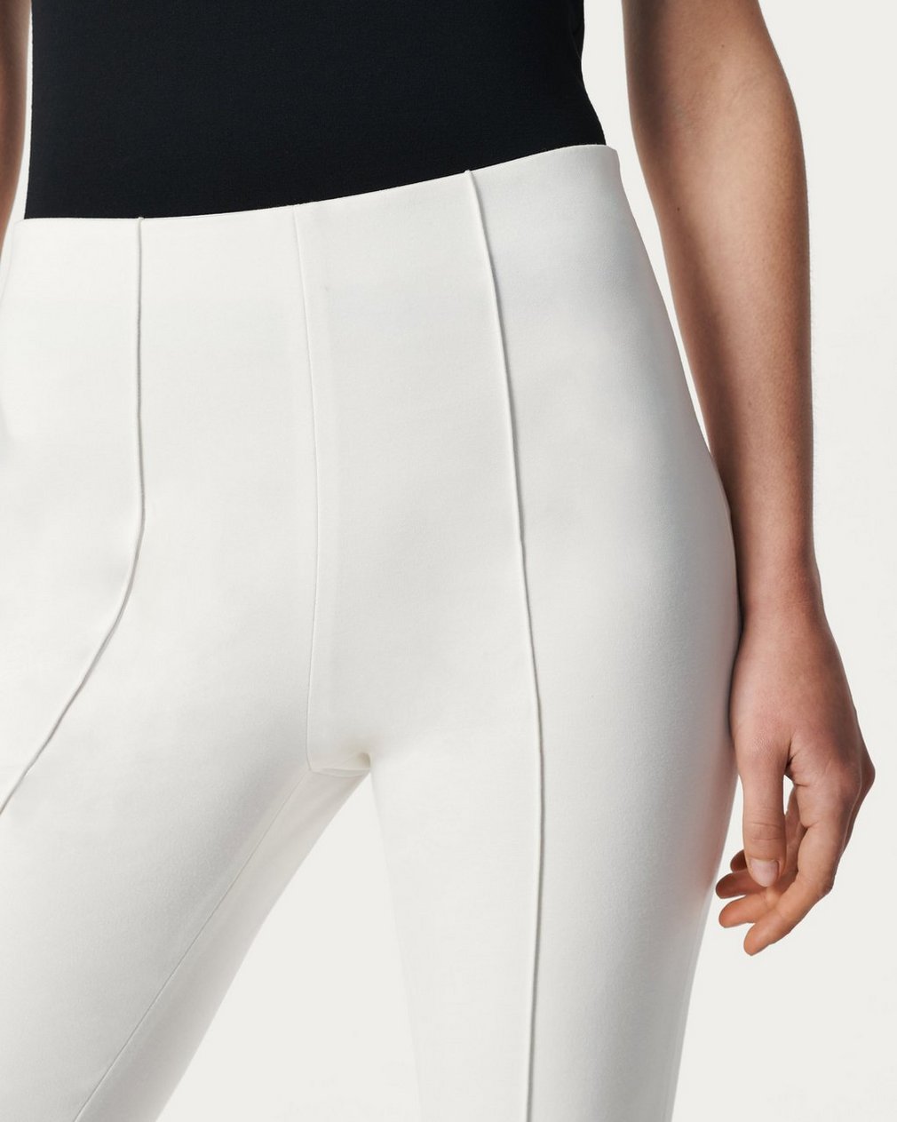 Irina Kick Flare Pants White - Image 4