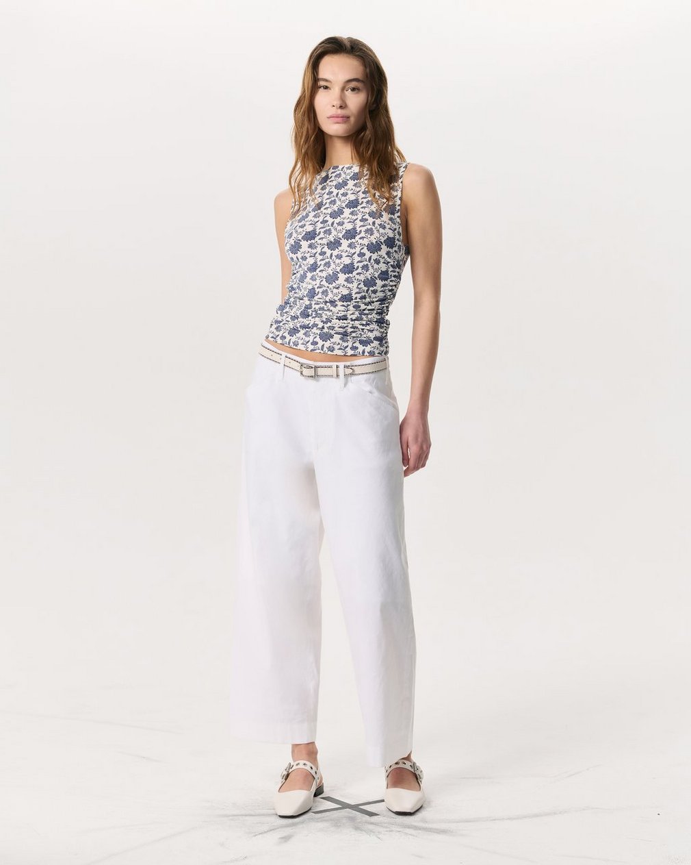 Banks Ankle-Length Linen-Blend Pants White