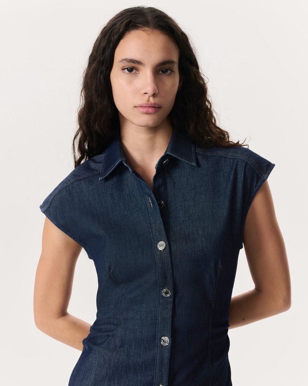 rbAIRFLEX Leah Denim Midi Dress Rinse - Image 3