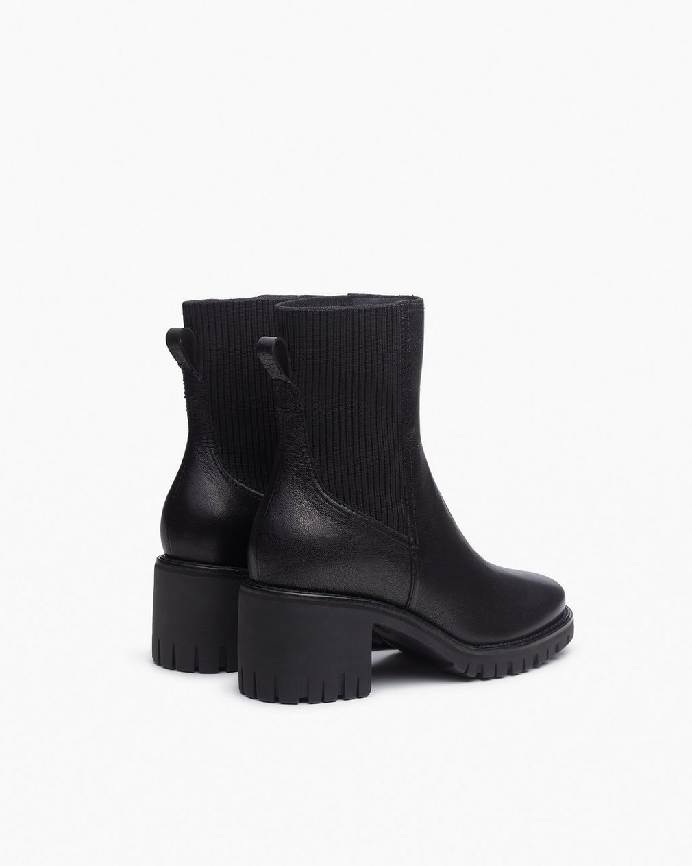 Corey Heeled Leather Chelsea Boots Black - Image 4