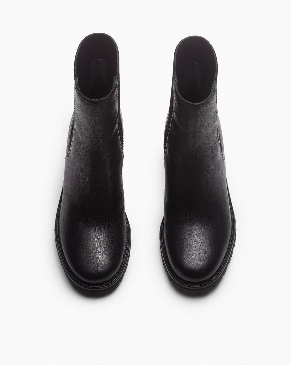 Corey Heeled Leather Chelsea Boots Black - Image 5