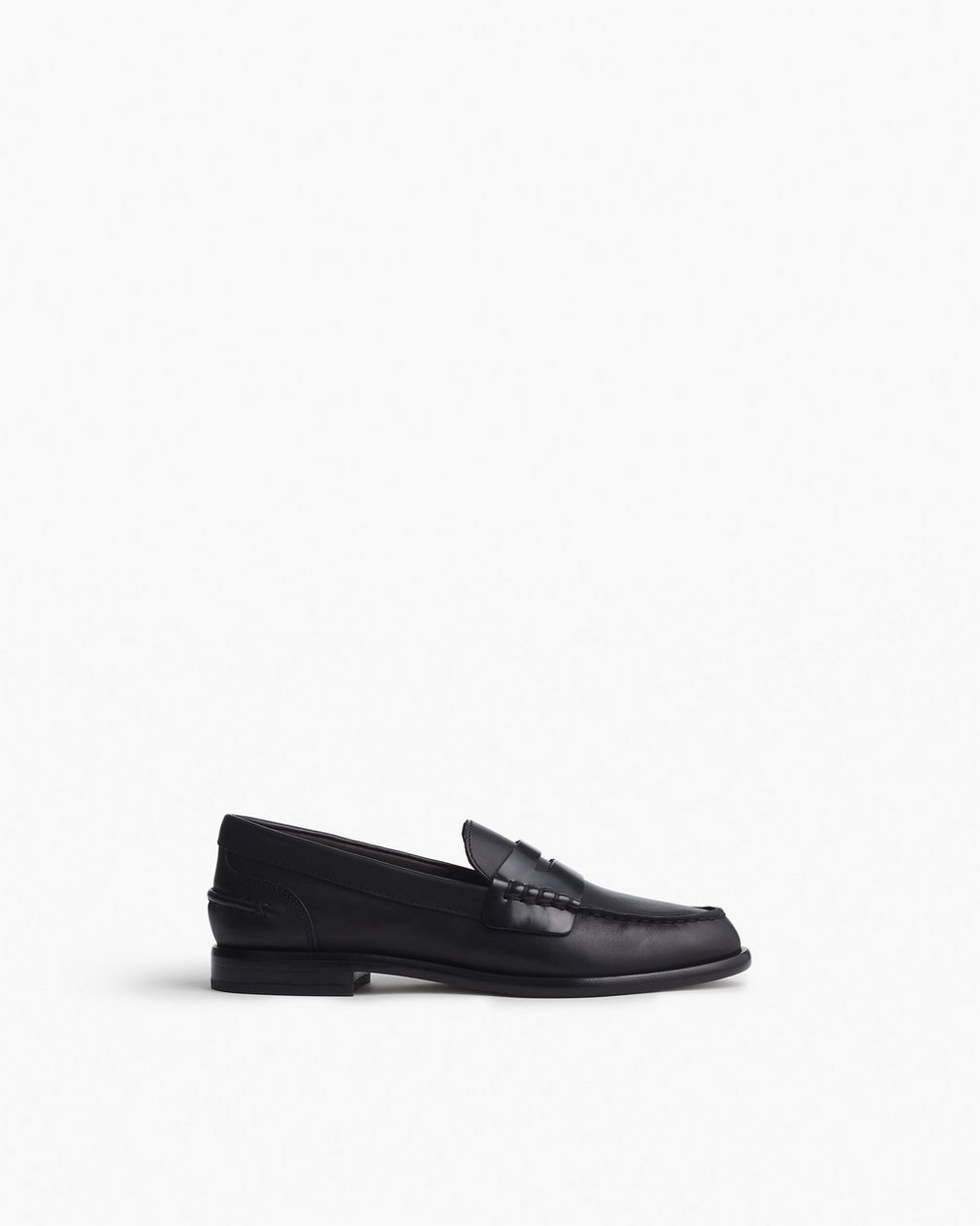 Carter Leather Loafers Black