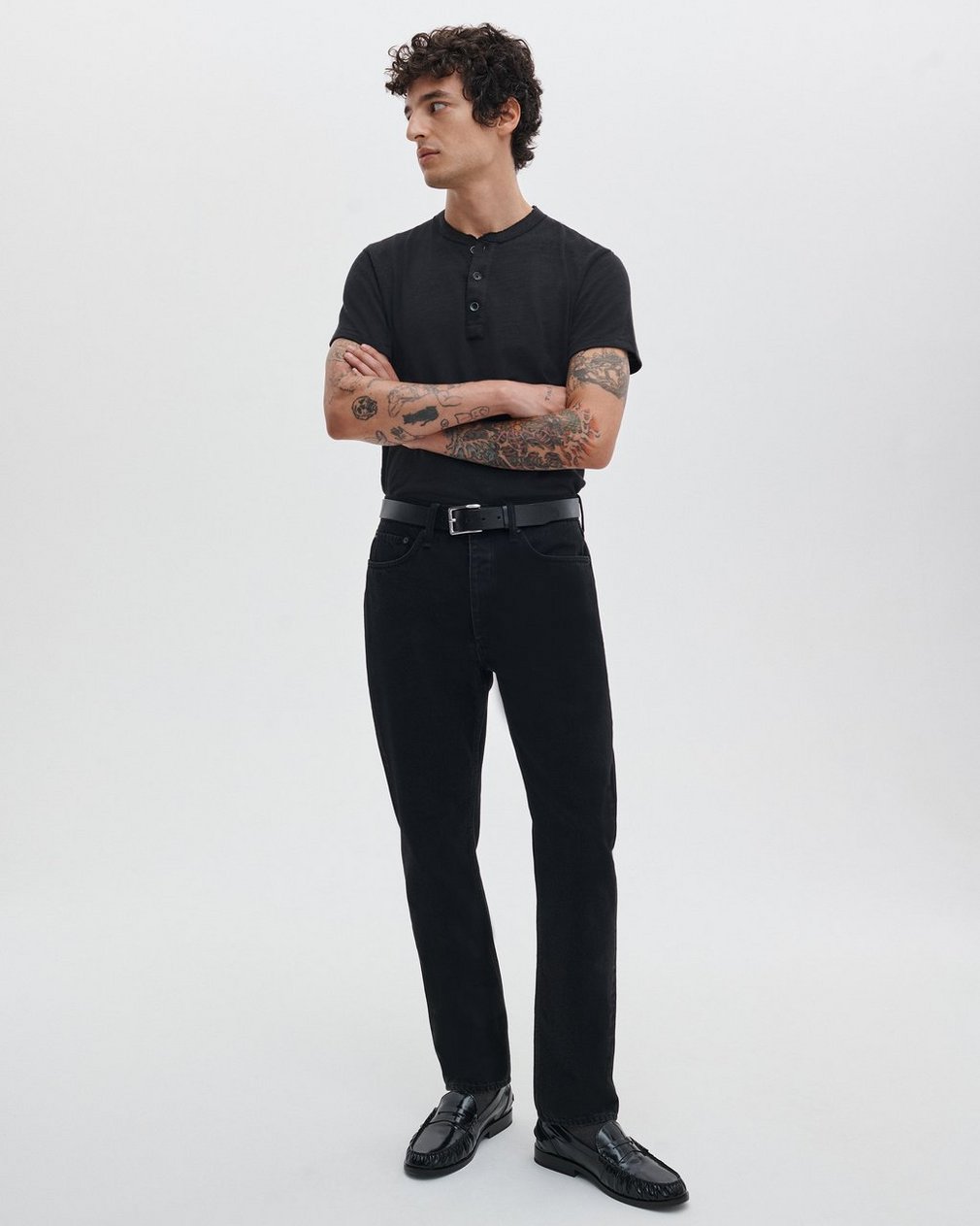 Fit 2 Black: Slim Fit Black Authentic Stretch Jean