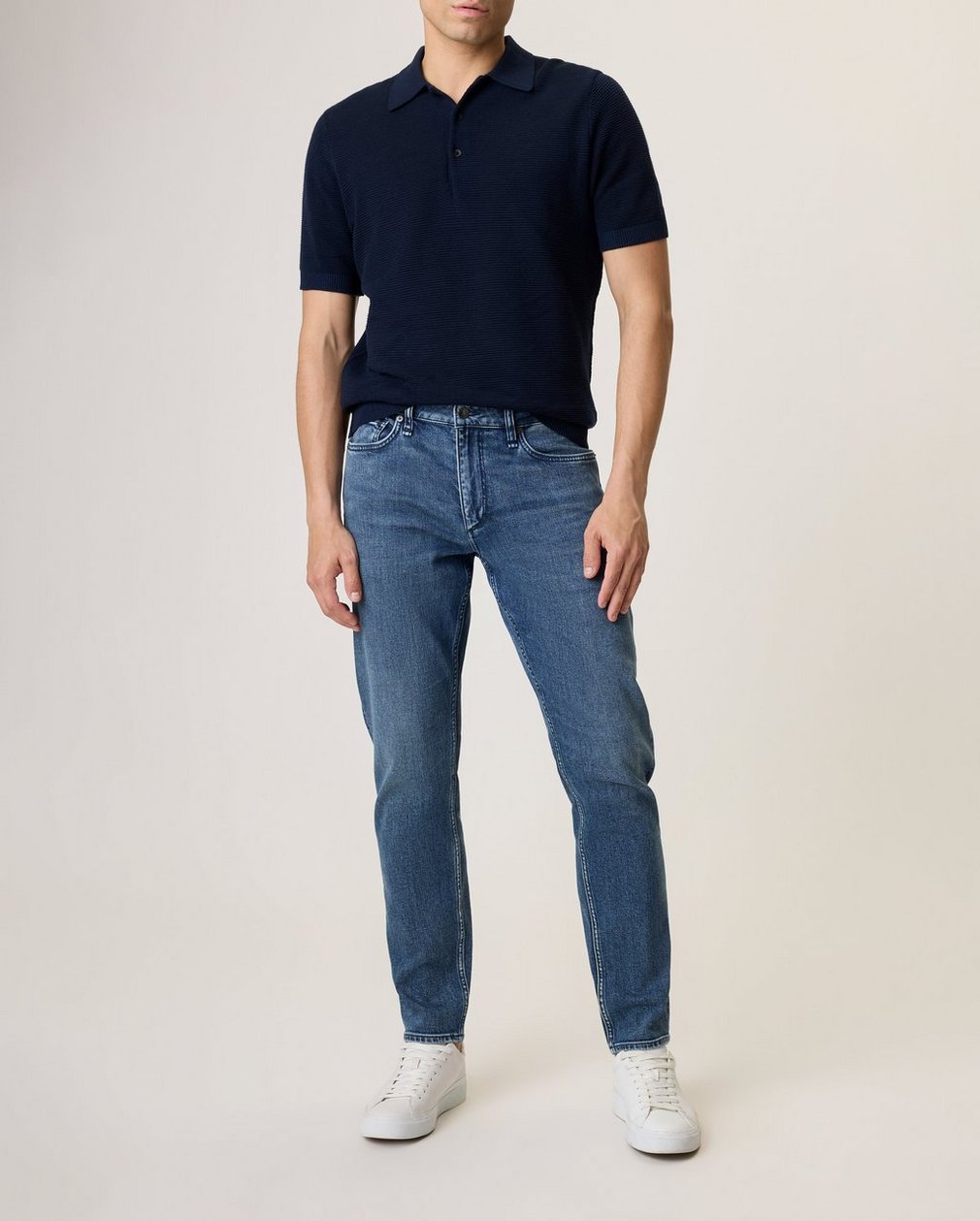 rb 3 Athletic Fit Jeans Ardmore