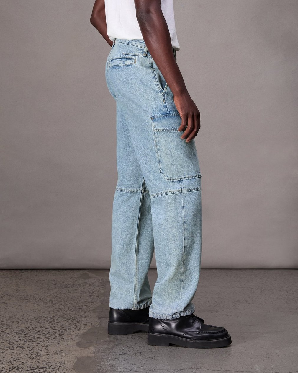 Fit 4 Straight Fit Cargo Jean Skylight - Image 3