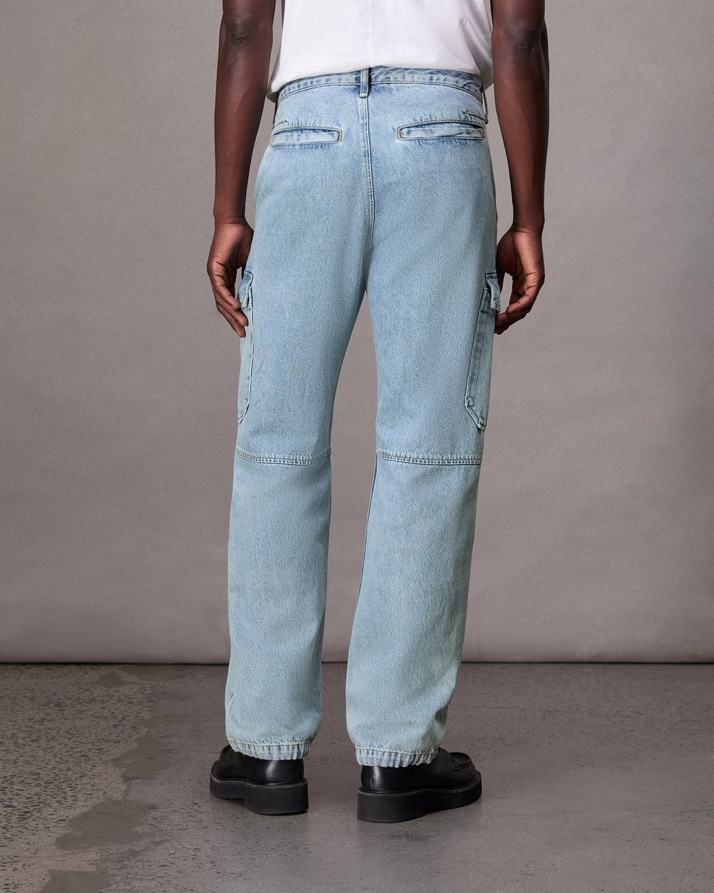 Fit 4 Straight Fit Cargo Jean Skylight - Image 4