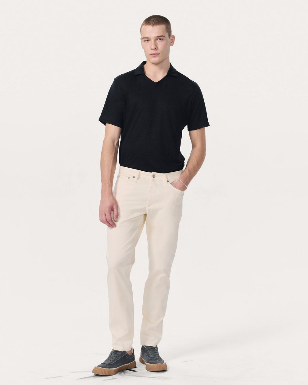 Fit 3 Athletic Jeans Ecru