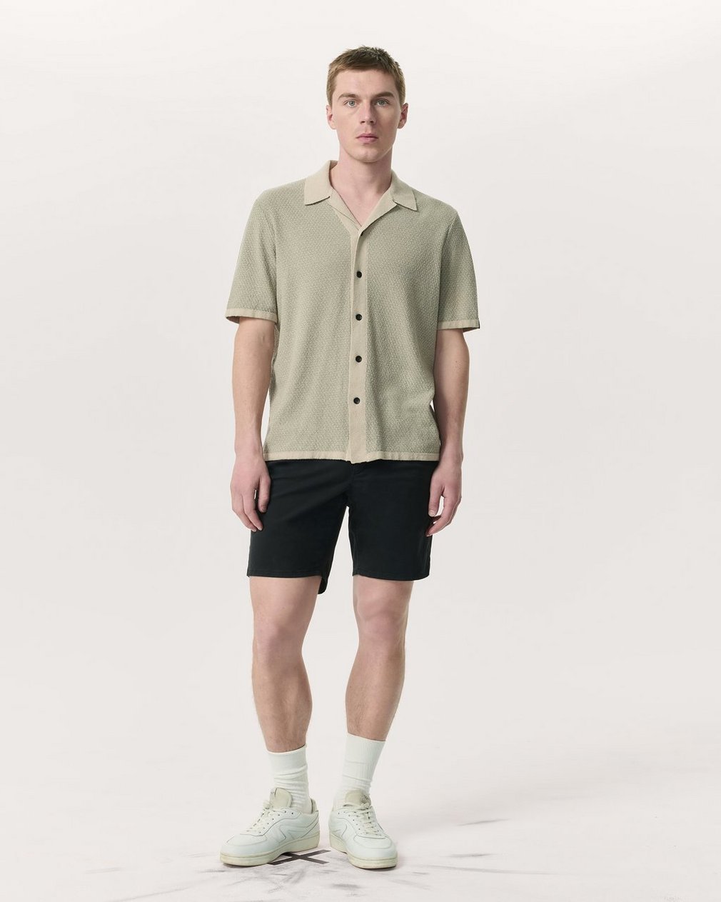 Standard Chino Shorts Black
