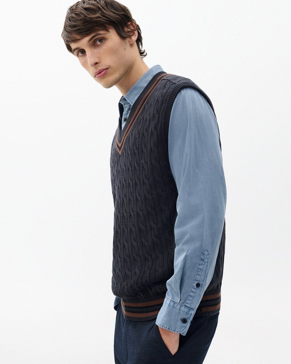 Tristan Cricket Sweater Vest Dark Grey - Image 4