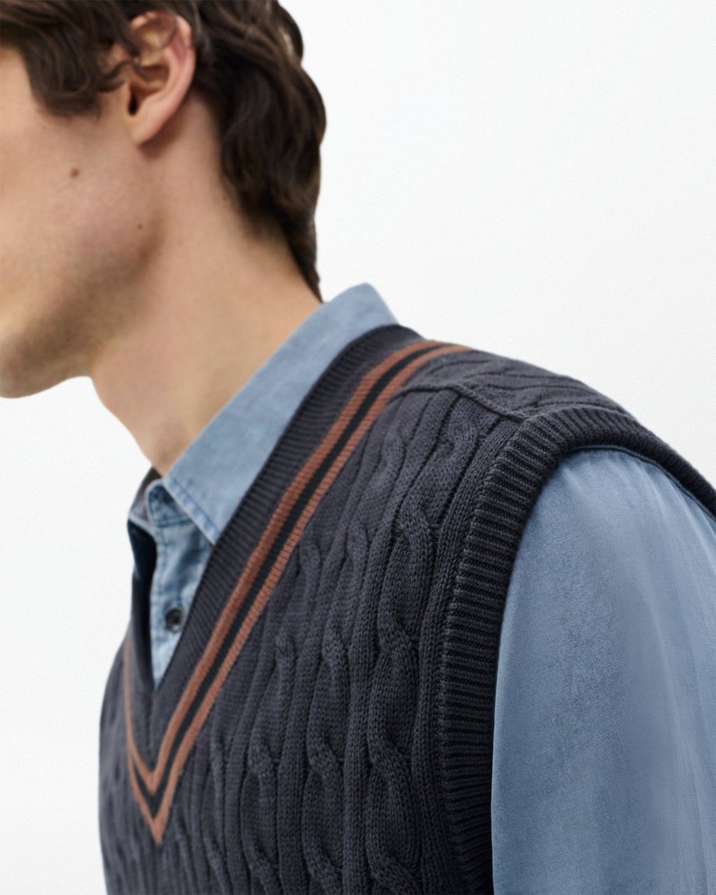 Tristan Cricket Sweater Vest Dark Grey - Image 5