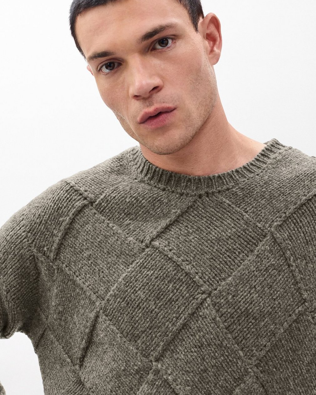 Hand-Knit Entrelac Wool Sweater Charcoal - Image 5