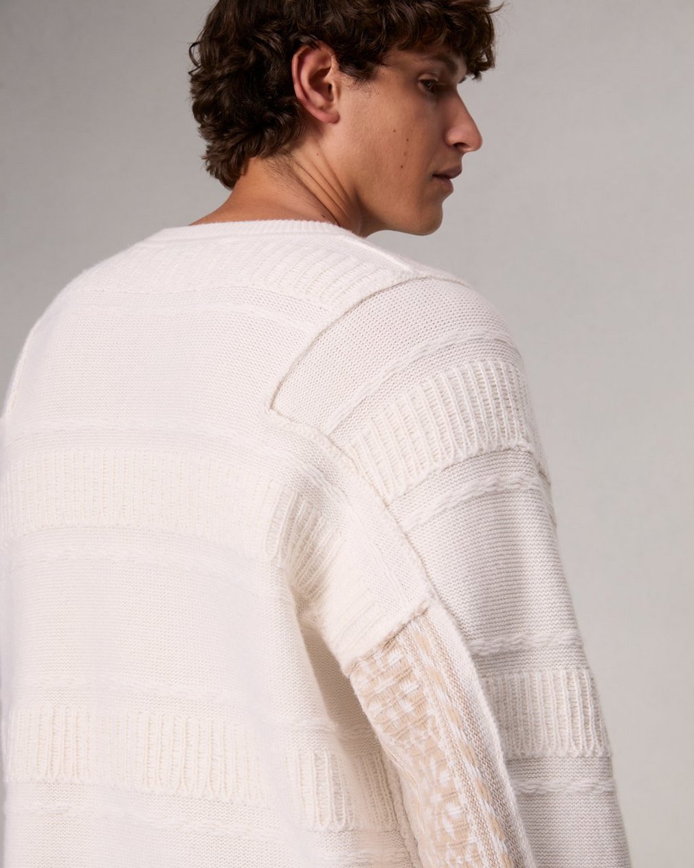 Colton Relaxed Fit Wool-Blend Sweater Ivory - Image 6