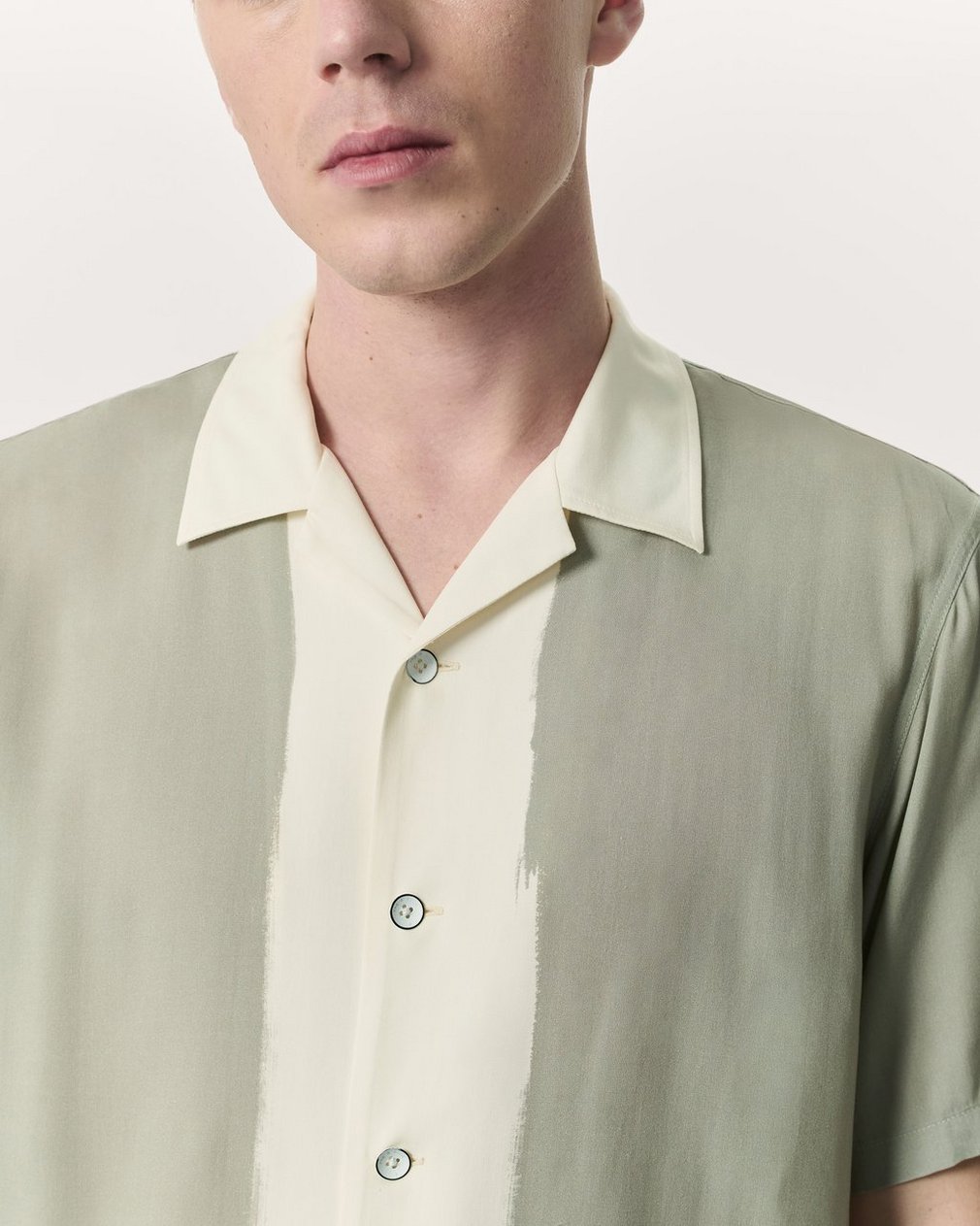 Avery Relaxed Fit Painterly Print Woven Shirt Tan Anthony Print - Image 3