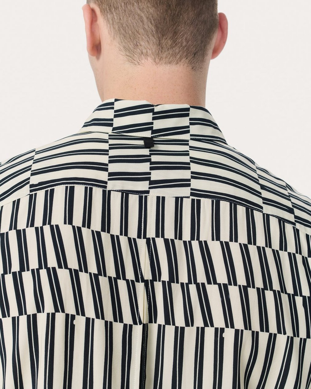 Dalton Printed Shirt Blue & White Joff Print - Image 5