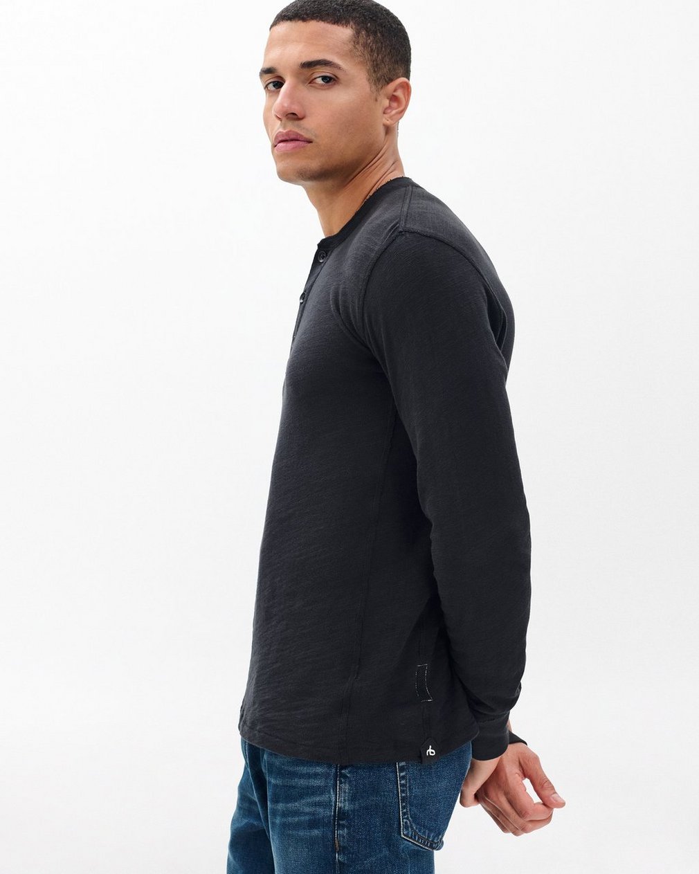 Classic Long-Sleeve Crewneck Henley in Black - Image 5