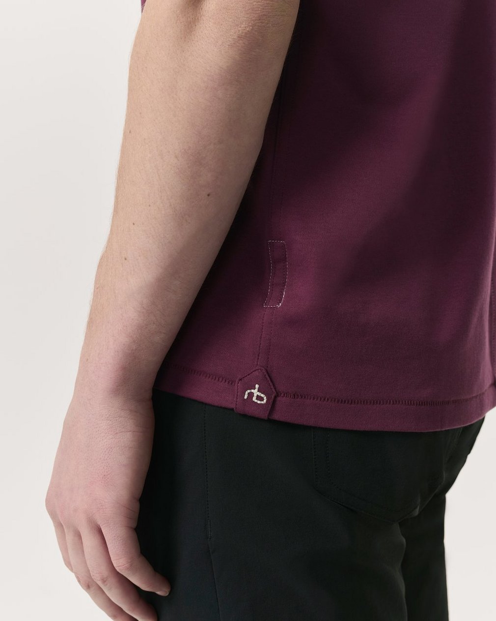 Tech Jersey T-Shirt Rosewood - Image 6
