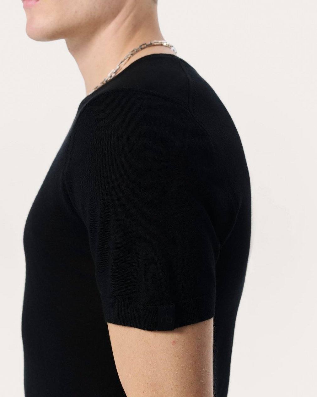 Aulton Sweater T Shirt Black - Image 5