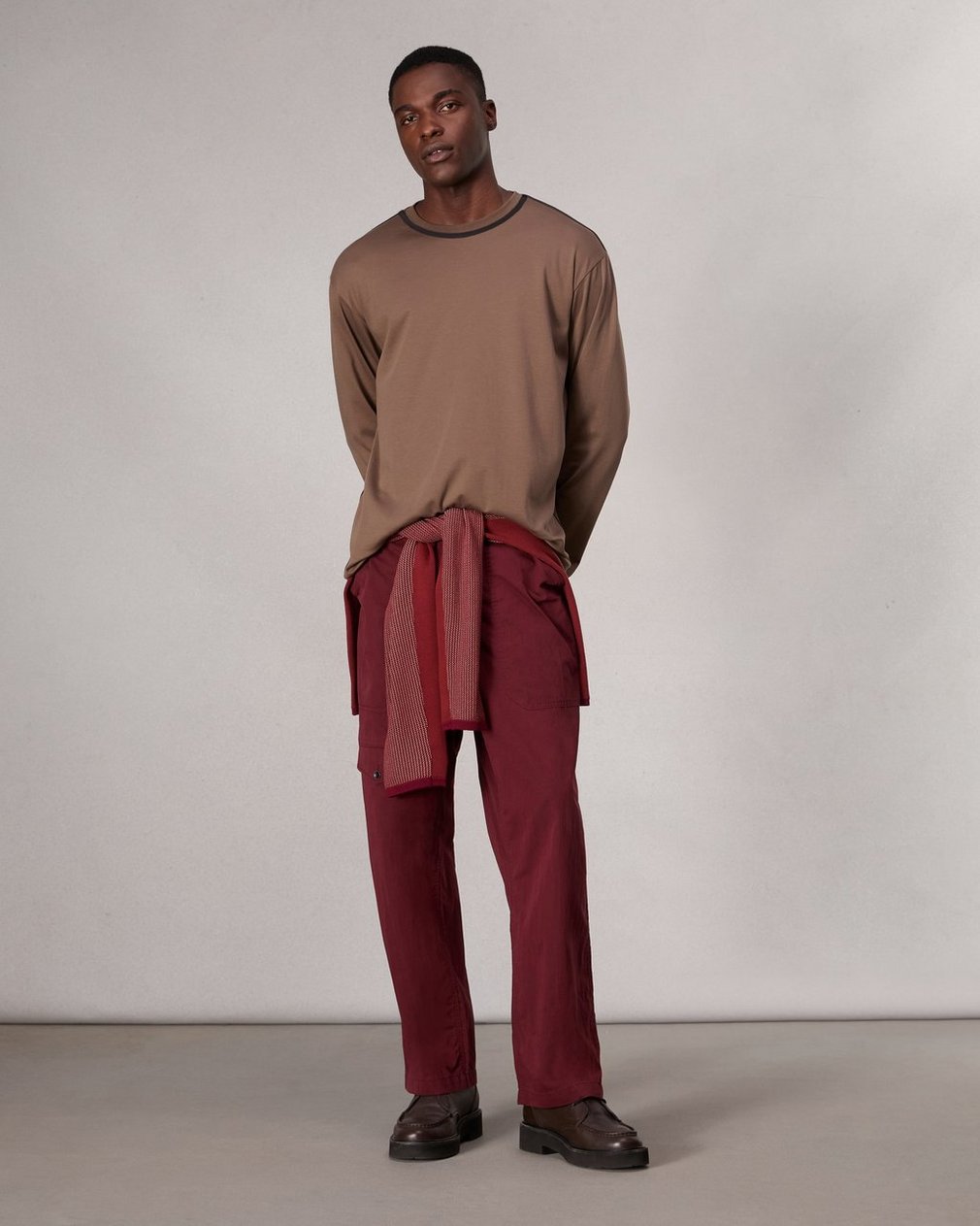 Relaxed Fit Contrast-Trim Cotton T Shirt Brown - Image 2