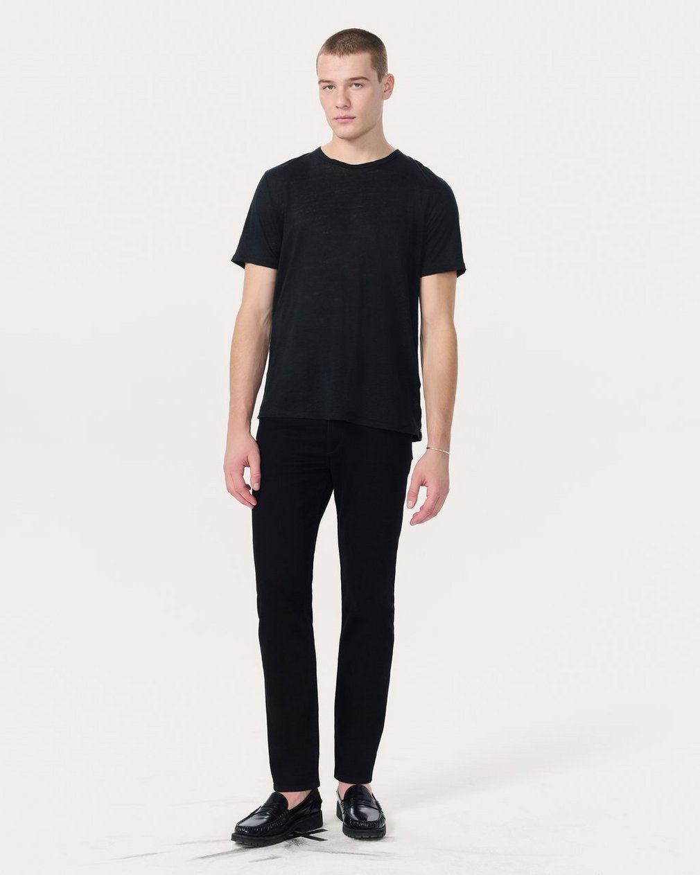 Classic Linen T Shirt Black - Image 3