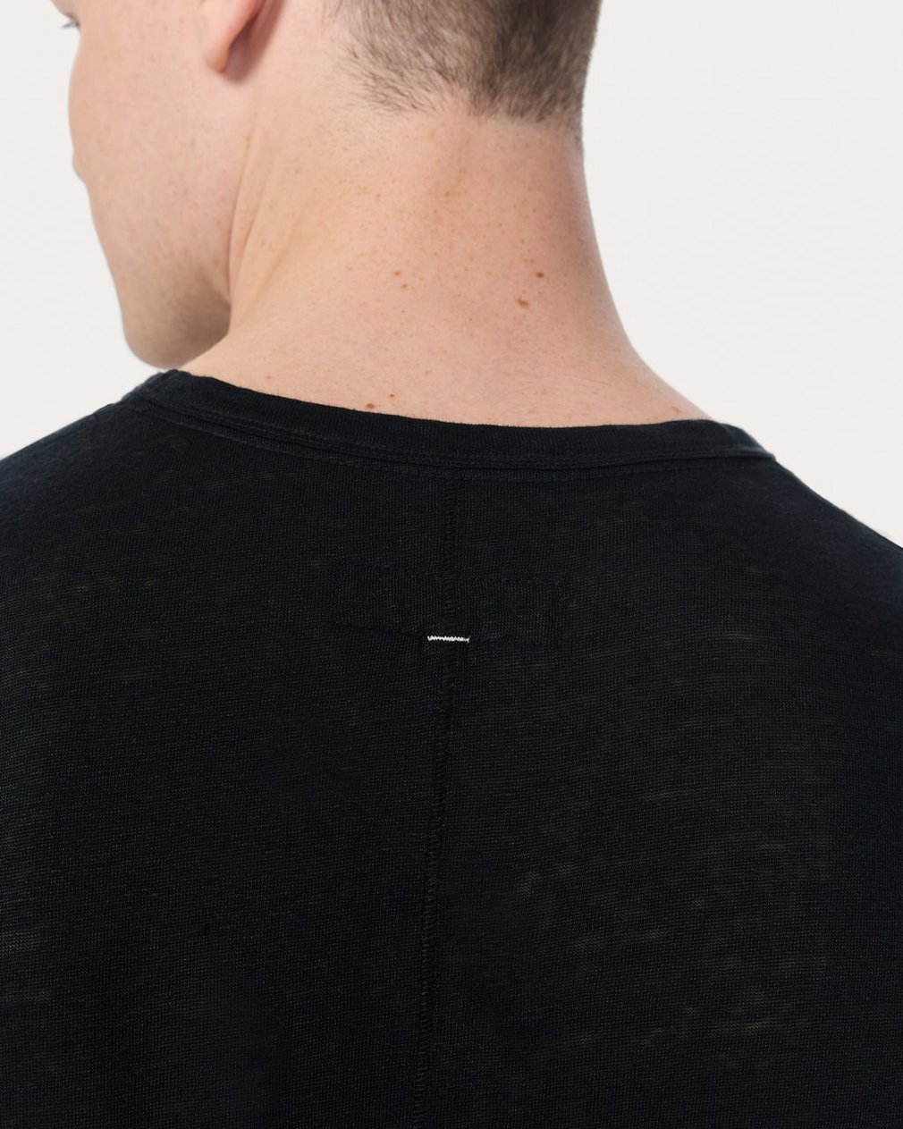 Classic Linen T Shirt Black - Image 5